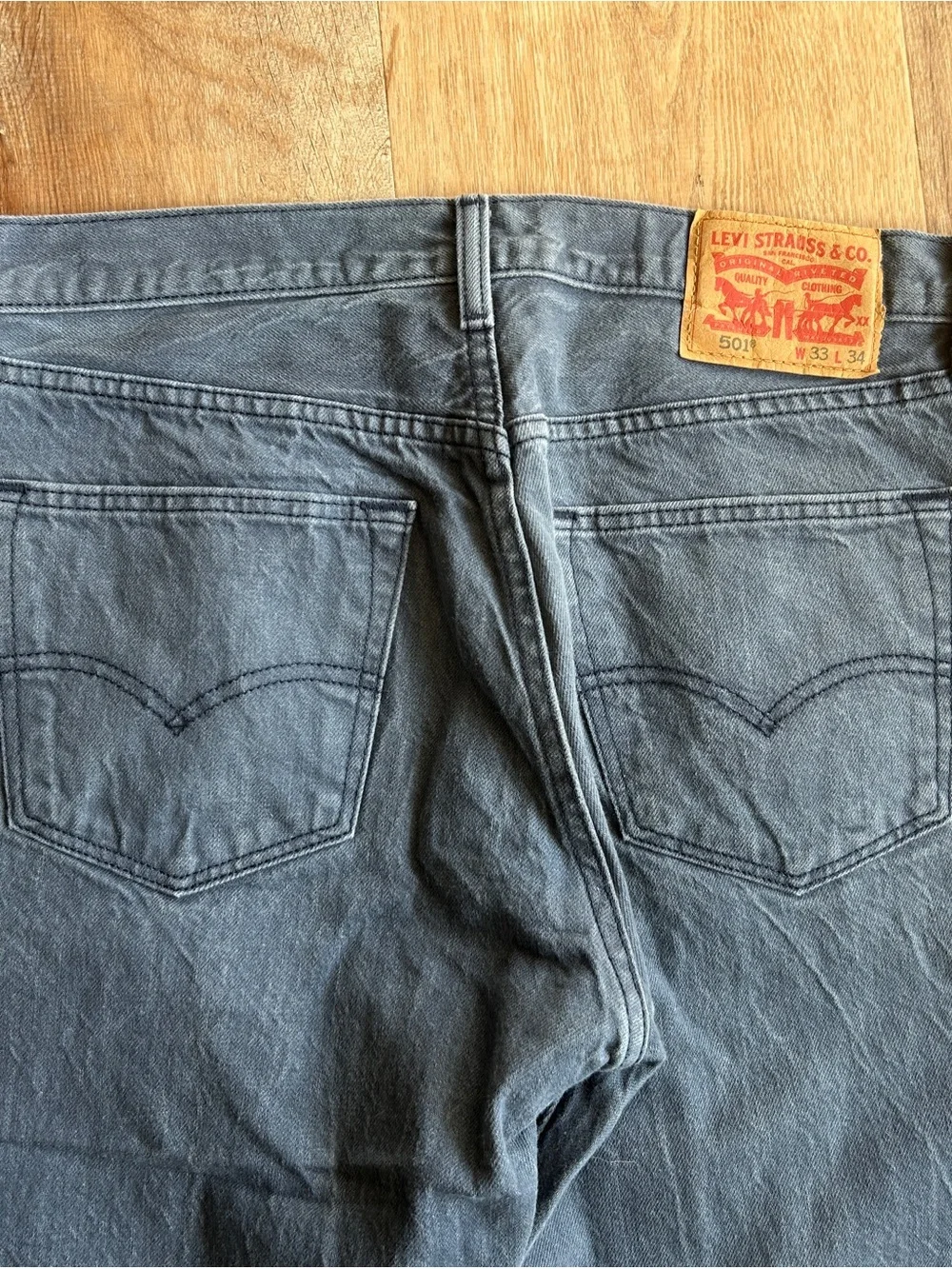 Levi’s 501 Marble Faded Gray Straight Fit Button Fly Jeans Men’s 33x34 Classic